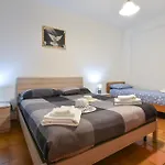 Appartement Lovely In With Wifi Mascali