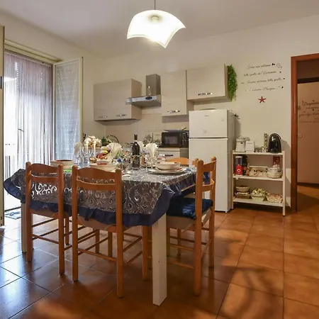 Appartement Lovely In With Wifi Mascali